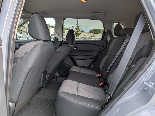 2026 Nissan Rogue SV photo 8
