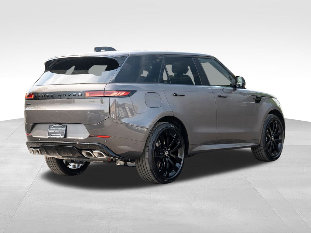 2025 Land Rover Range Rover Sport SE photo 4