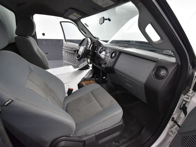 2015 Ford F-350 photo 27