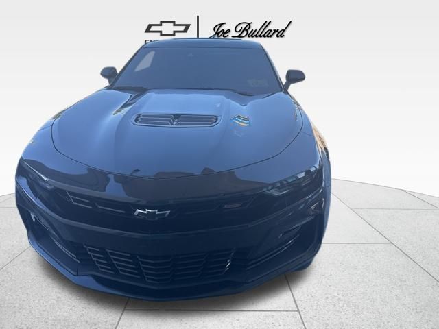 2022 Chevrolet Camaro 2SS photo 2