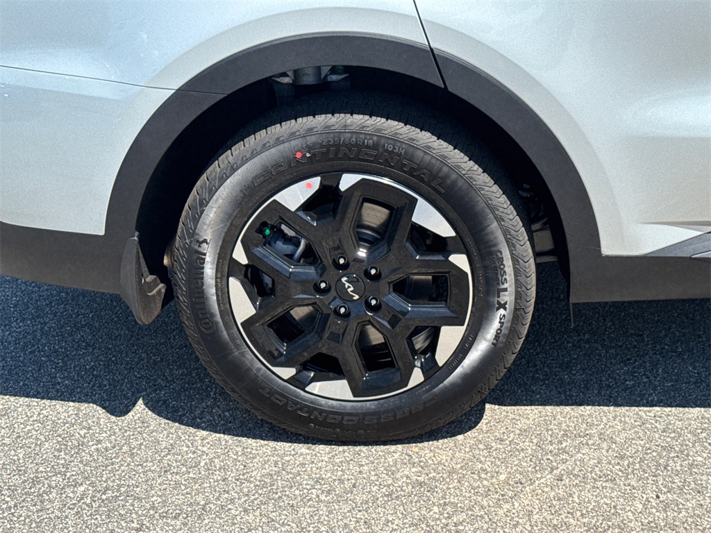 2026 Kia Sorento S photo 17