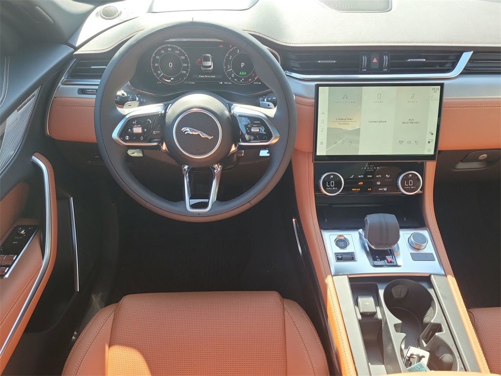 2026 Jaguar F-PACE P400 R-Dynamic S photo 17