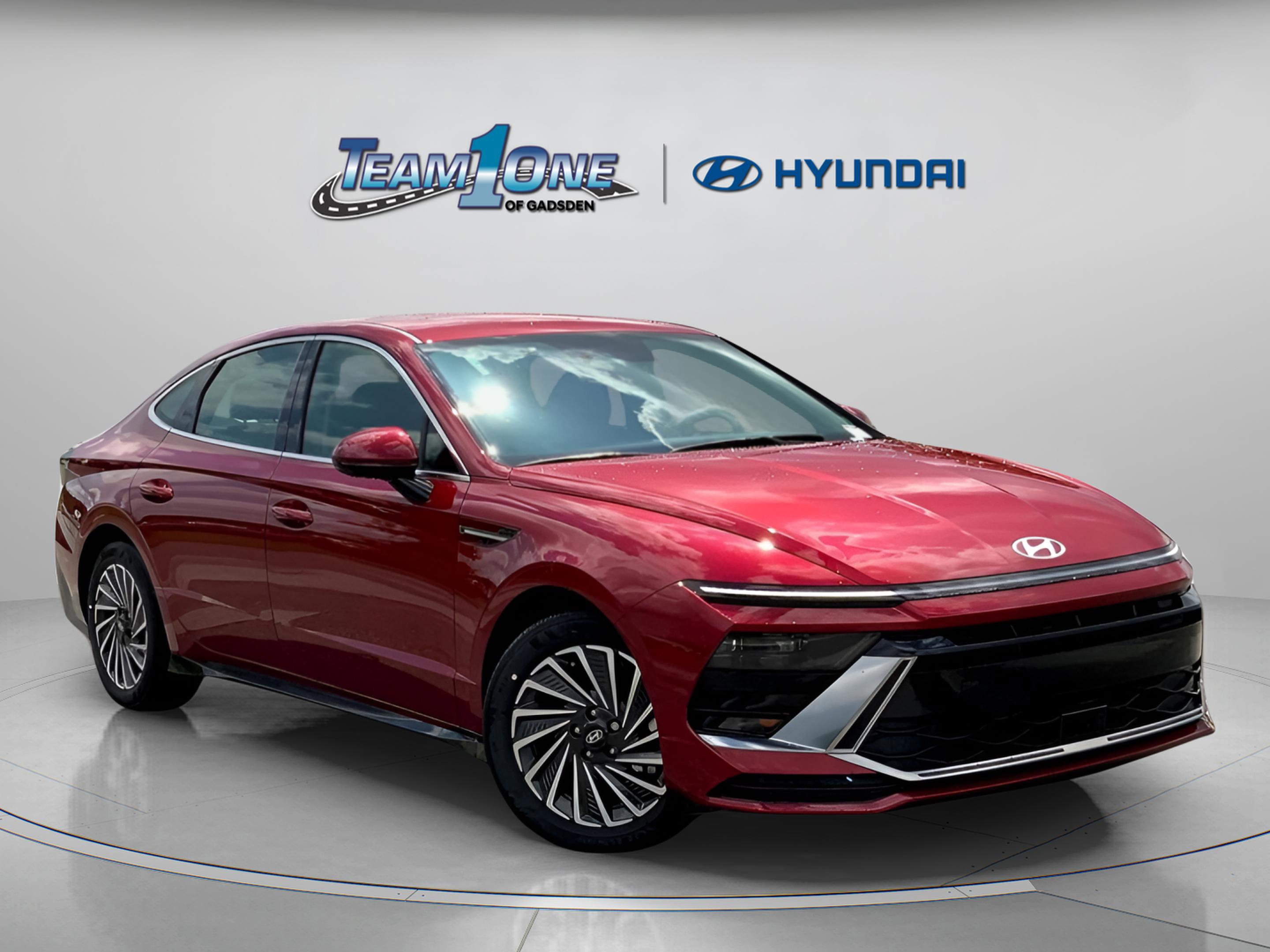 2025 Hyundai Sonata Hybrid SEL's photo