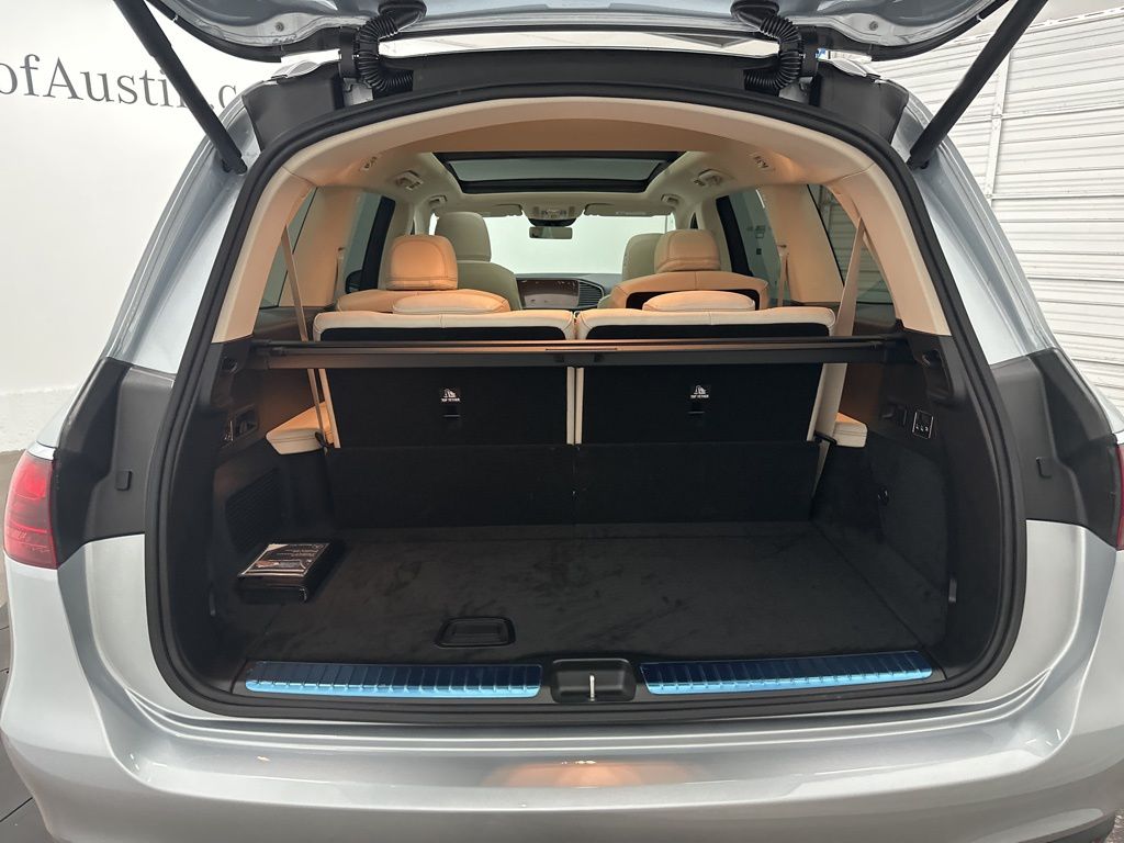 2026 Mercedes Benz GLS 450 4MATIC photo 24