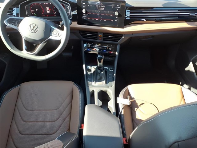 2026 Volkswagen Jetta SEL photo 11