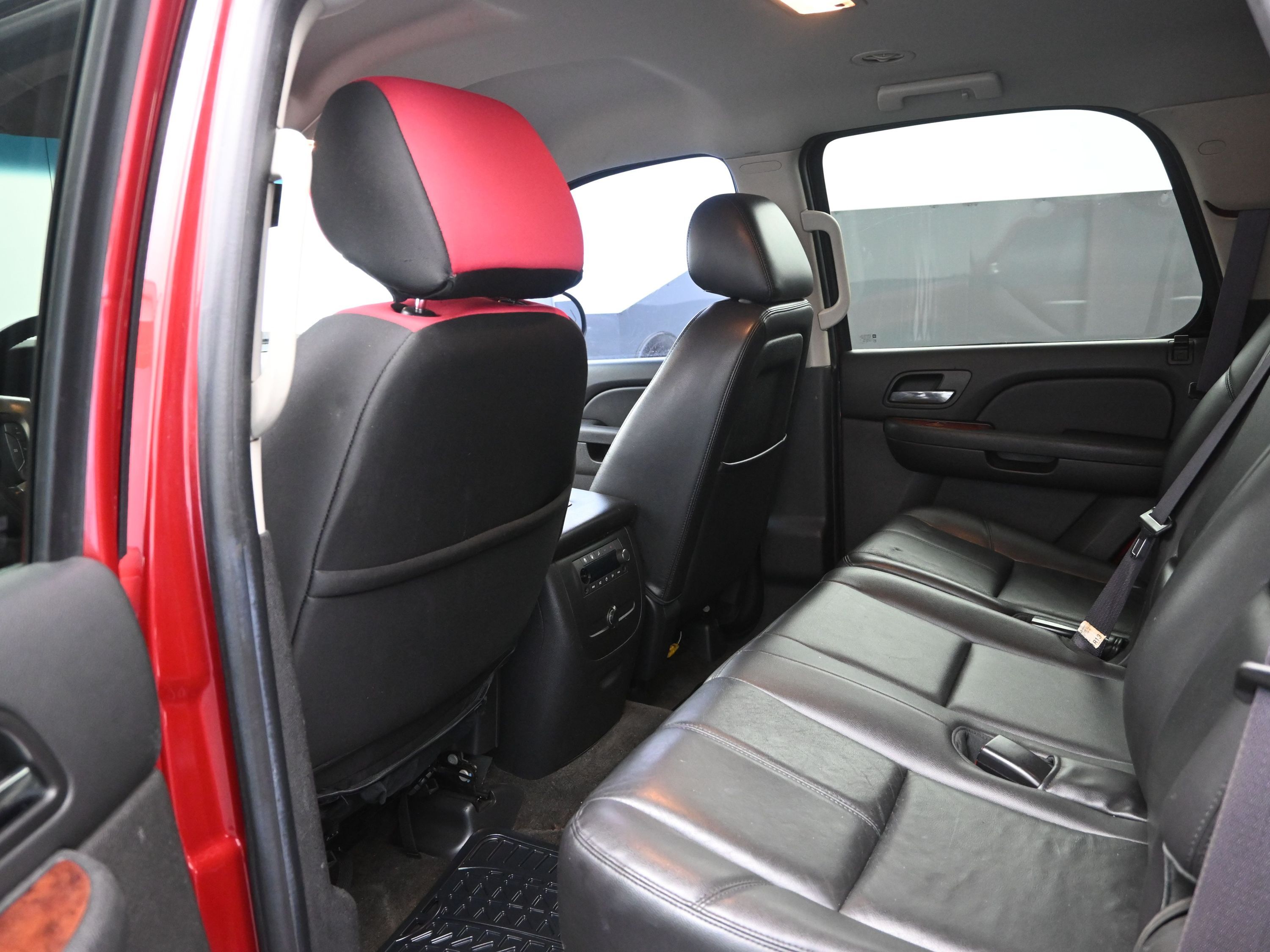 2014 Chevrolet Tahoe LT photo 8