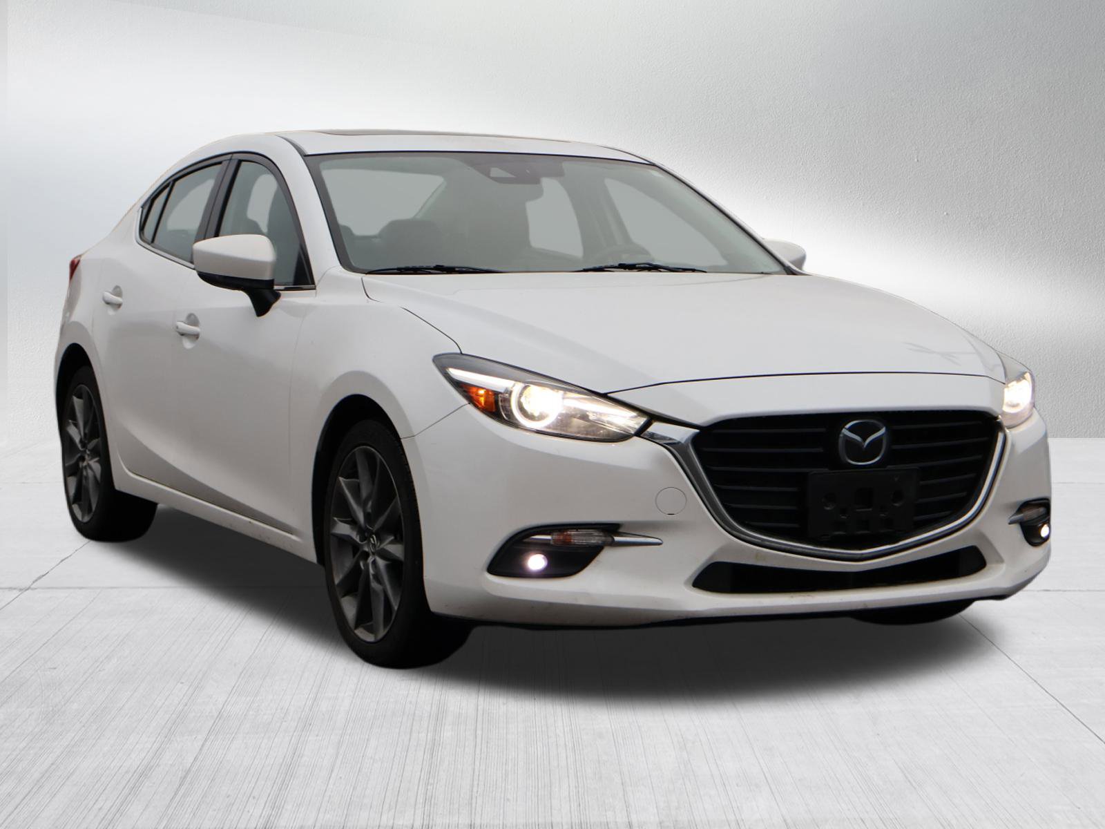 2018 Mazda Mazda3 Grand Touring's photo