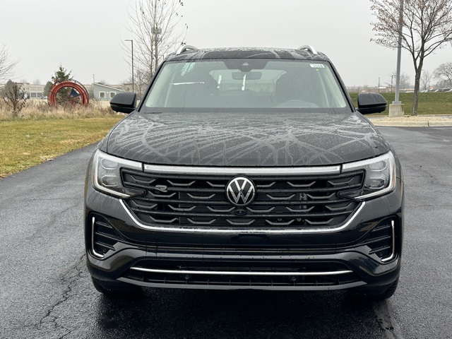 2026 Volkswagen Atlas SEL Premium R-Line photo 3