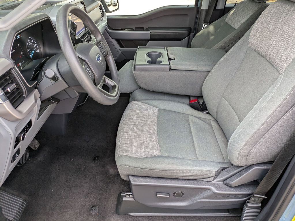 2023 Ford F-150 XLT photo 11