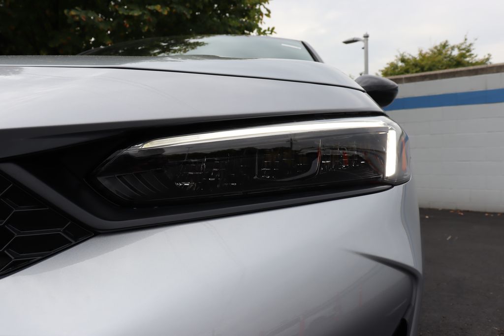 2025 Honda Civic Sport photo 9