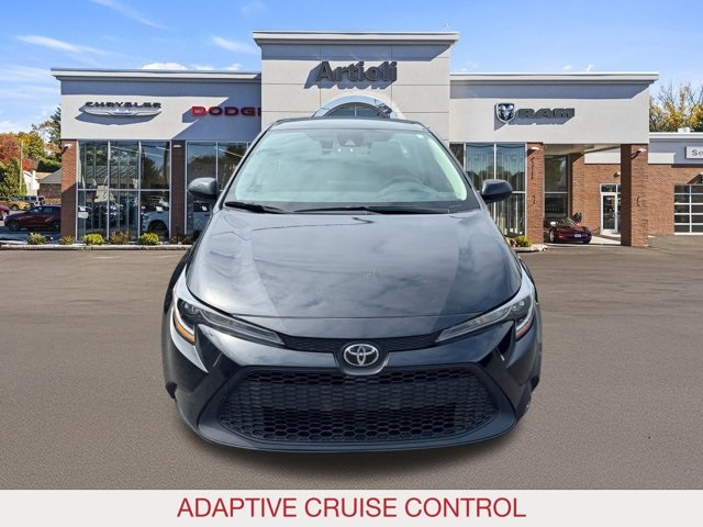 2022 Toyota Corolla LE photo 2