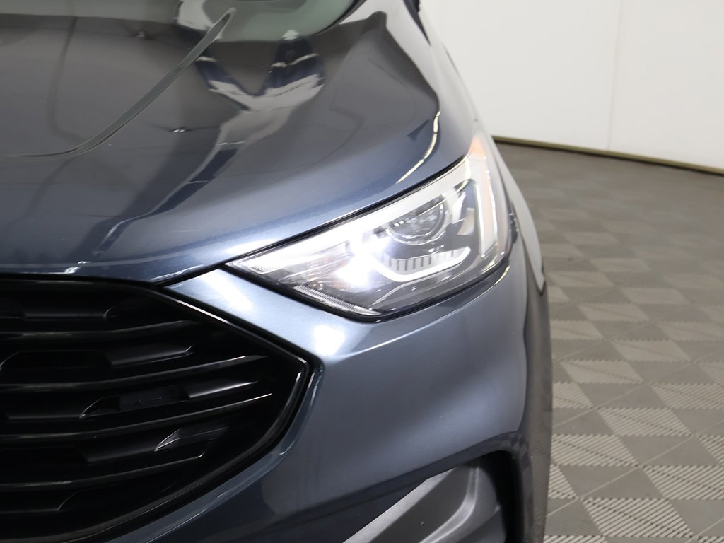 2022 Ford Edge SE photo 11