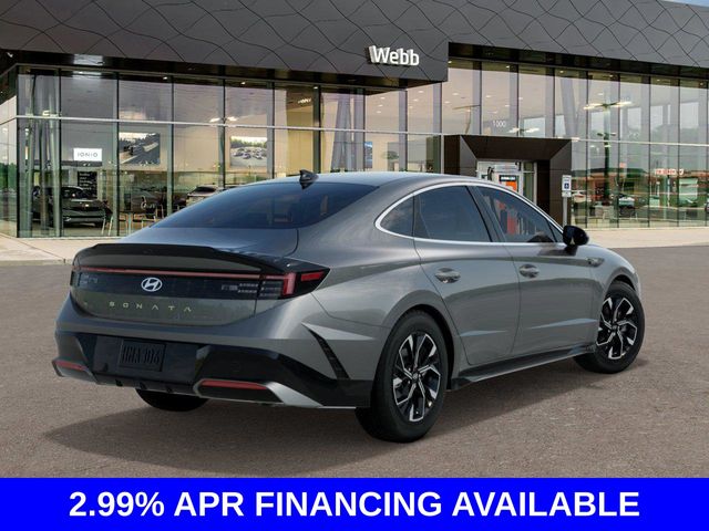 2025 Hyundai Sonata SEL photo 3