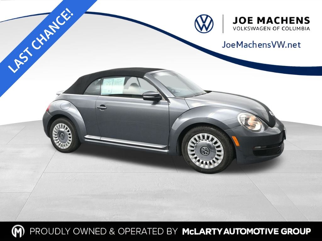 2013 Volkswagen Beetle 2.5's photo