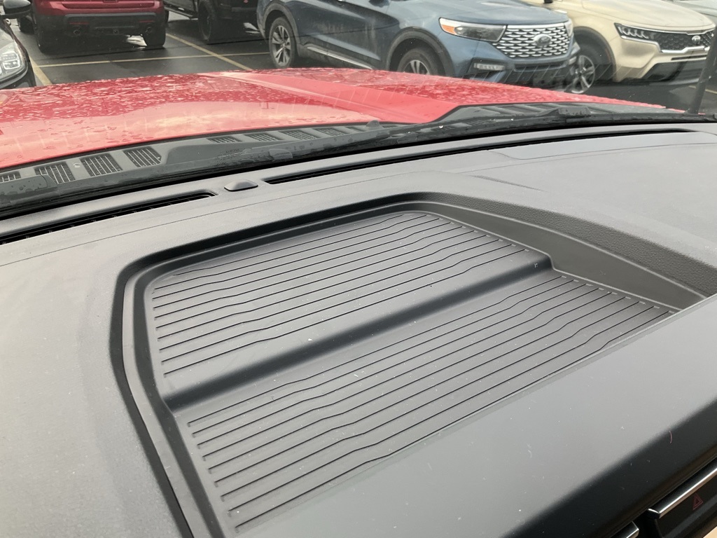 2024 Ford F-600 photo 8