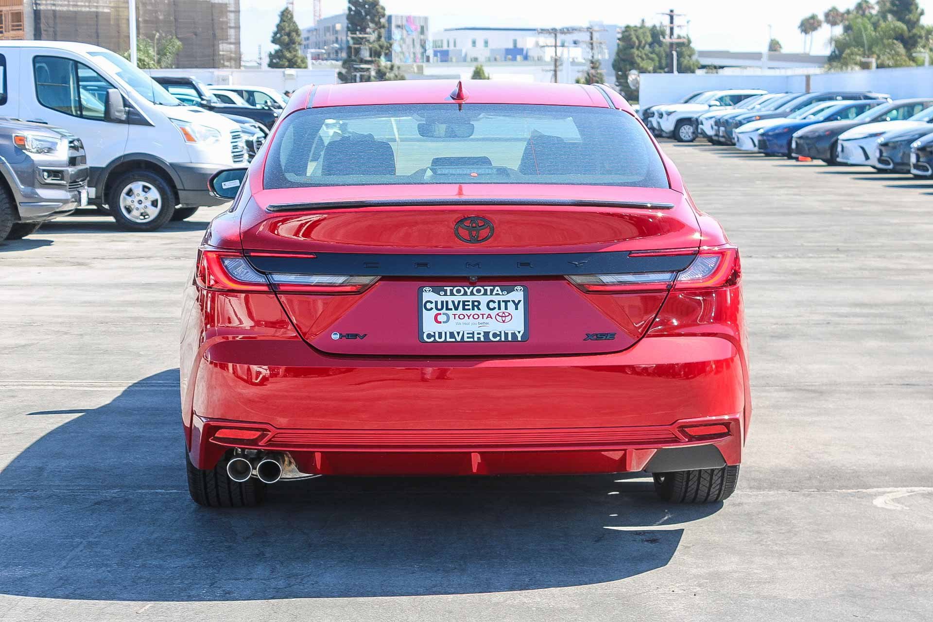 2025 Toyota Camry XSE photo 7