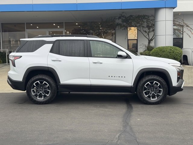 2026 Chevrolet Equinox ACTIV photo 4