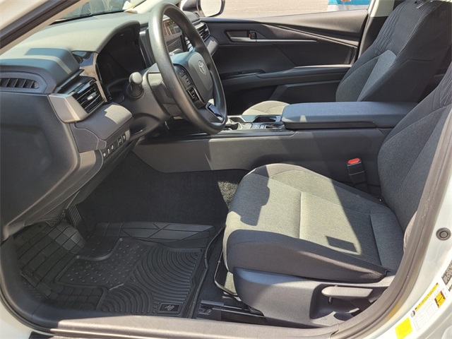 2025 Toyota Camry LE photo 10