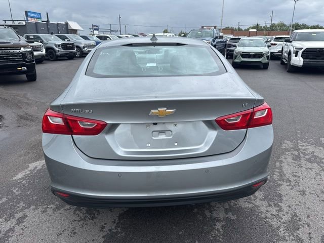 2024 Chevrolet Malibu 1LT photo 3