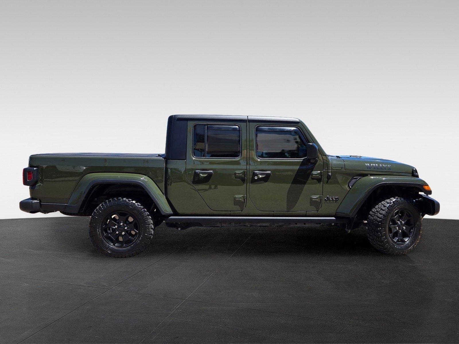 2023 Jeep Gladiator Willys photo 3