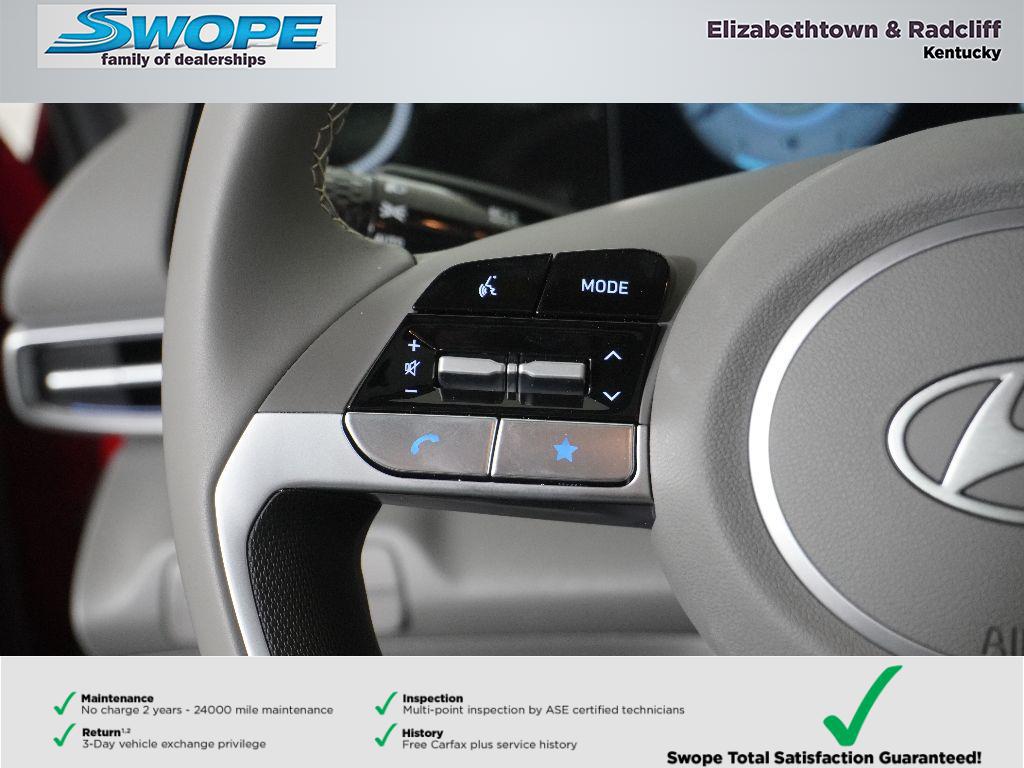 2025 Hyundai Elantra SEL Convenience photo 9