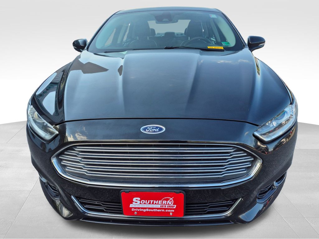 2015 Ford Fusion Energi Titanium photo 8