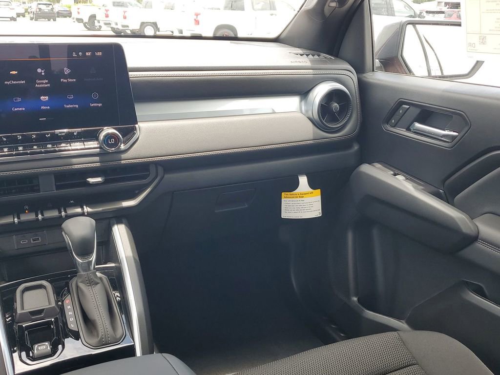 2025 Chevrolet Colorado Work Truck LT photo 11