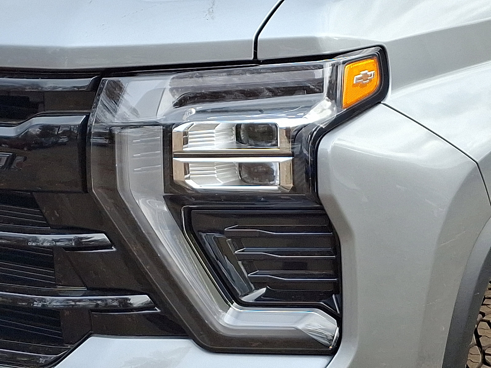 2026 Chevrolet Silverado 2500HD LTZ photo 2