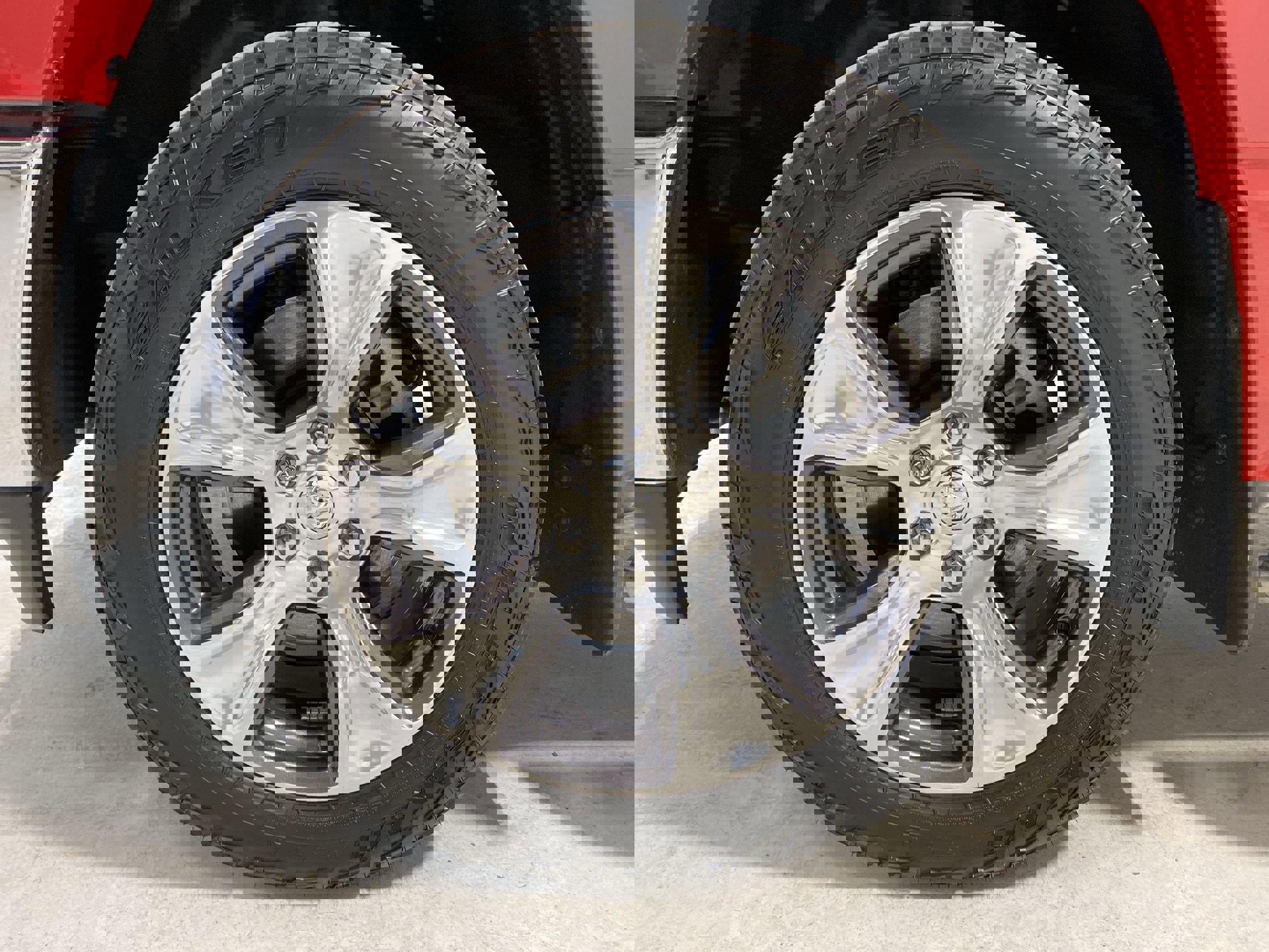 2023 Ram 1500 Laramie photo 29