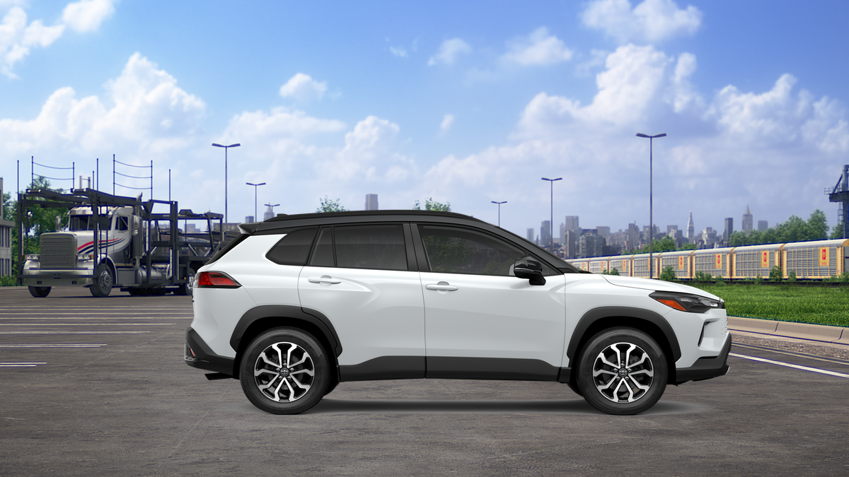 2026 Toyota Corolla Cross Hybrid SE photo 12