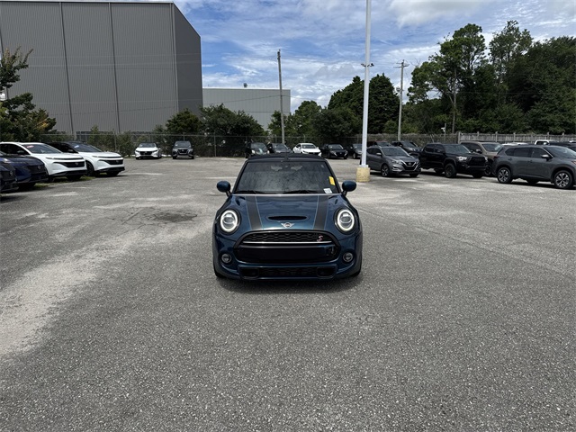 2021 Mini Cooper Convertible S photo 2