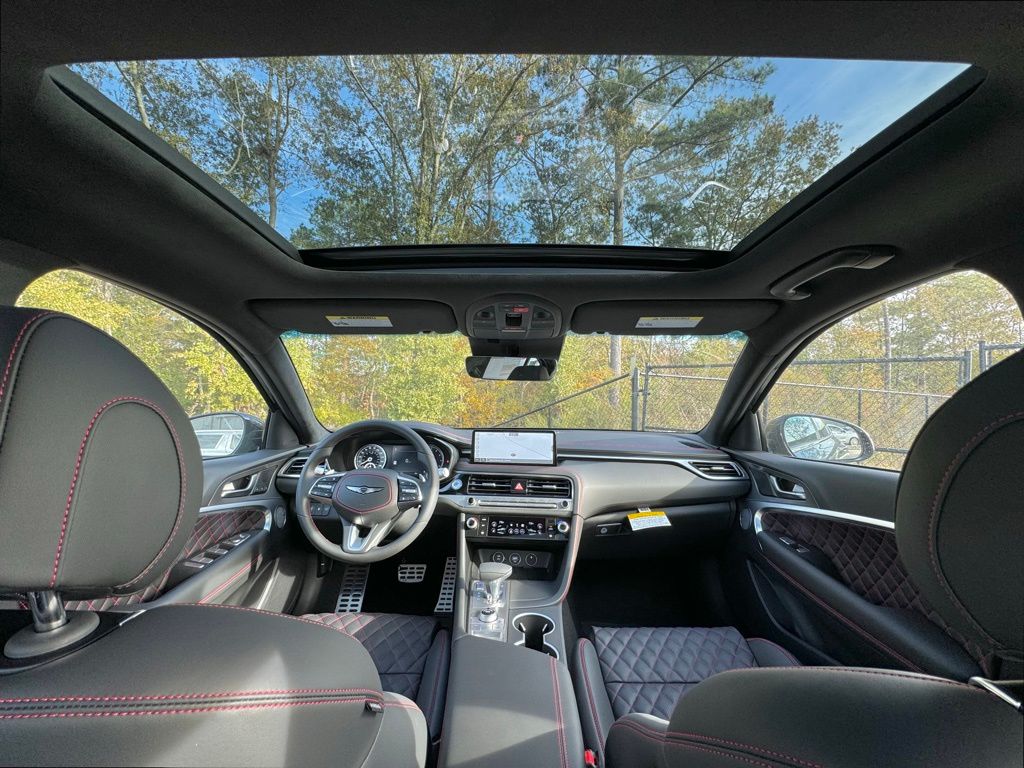 2025 Genesis G70 3.3T Sport Advanced photo 3