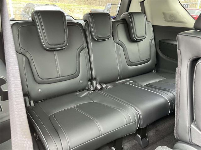 2025 Infiniti QX80 Sensory photo 17