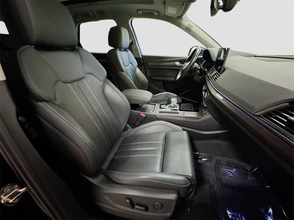 2021 Audi Q5 55 Prestige Premium photo 9