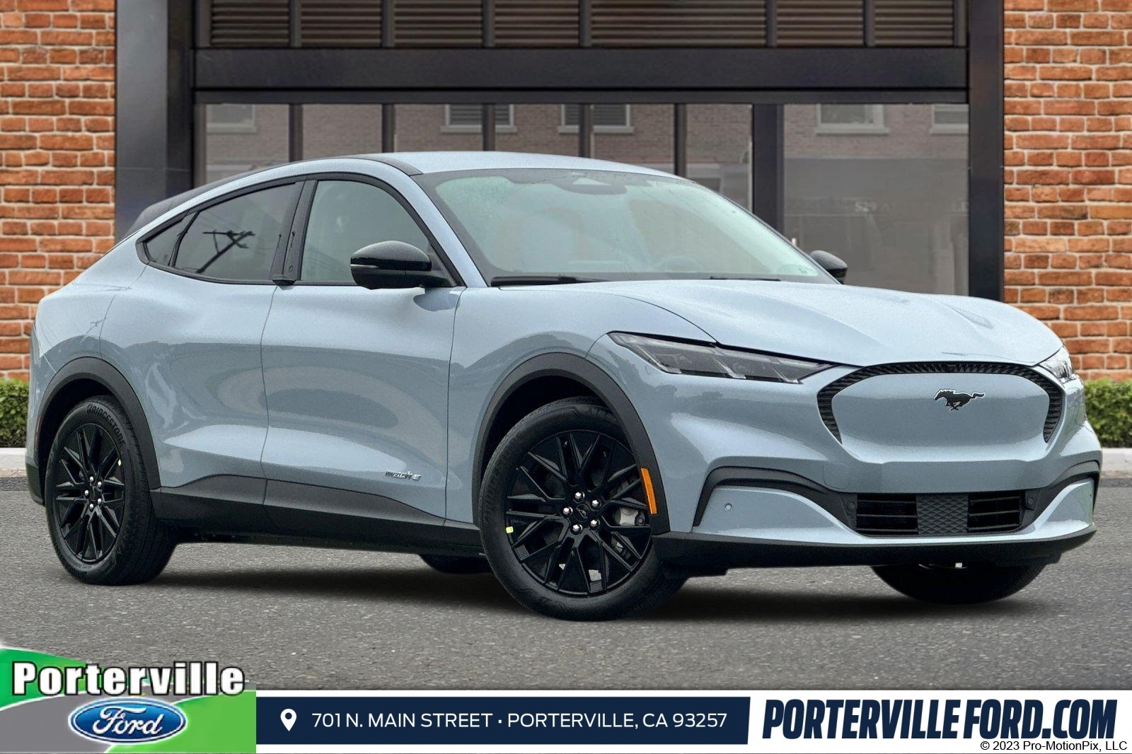 2025 Ford Mustang Mach-E Select RWD's photo