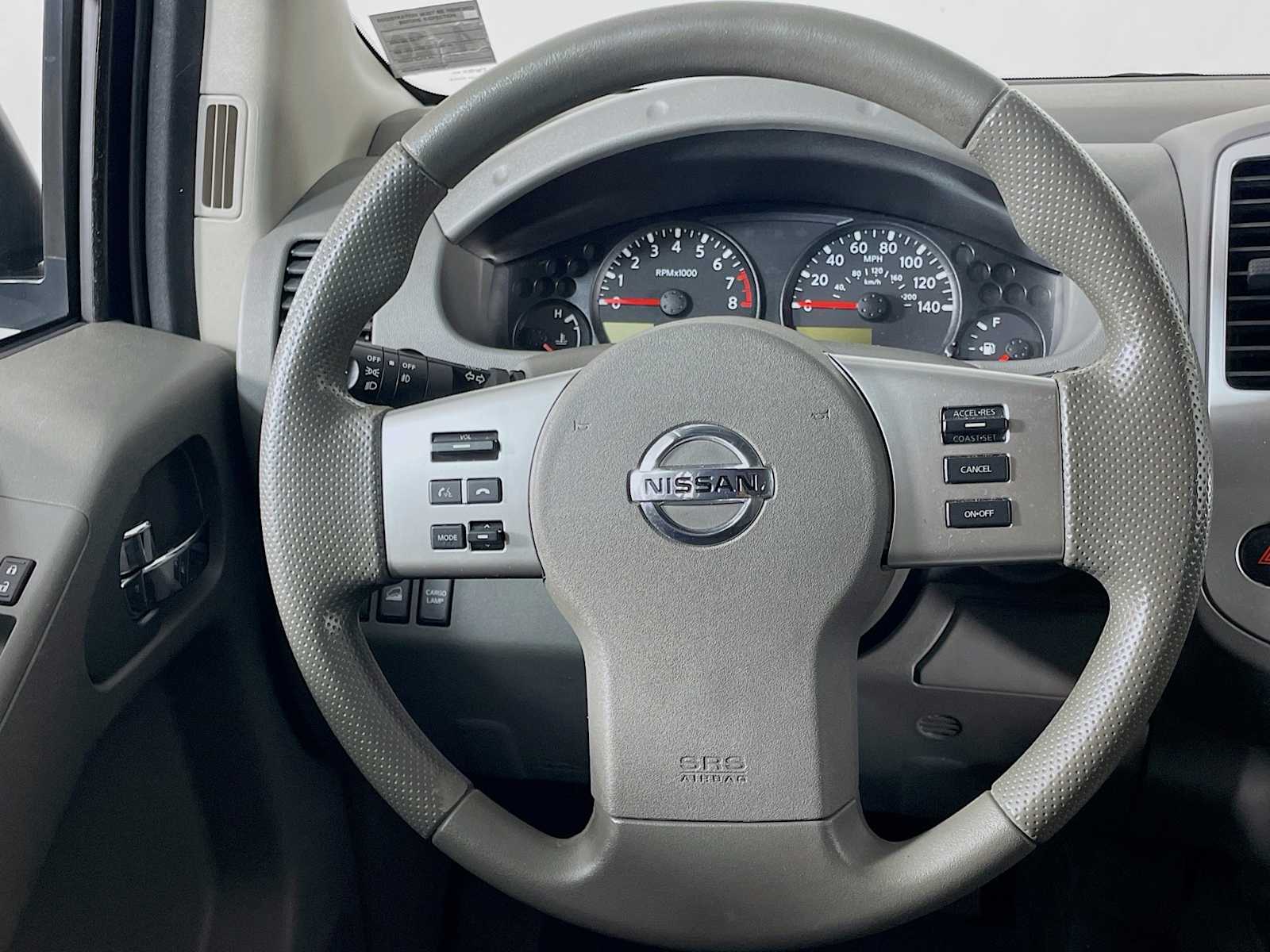 2021 Nissan Frontier SV photo 8