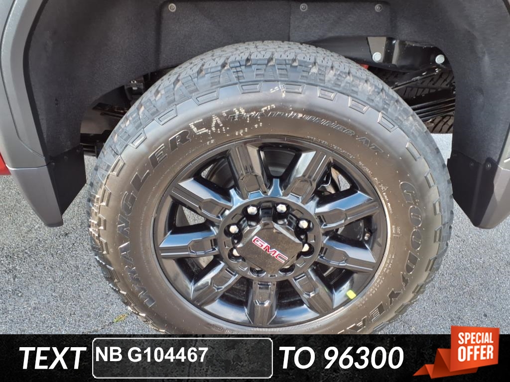 2026 Gmc Sierra 2500 HD AT4 photo 4