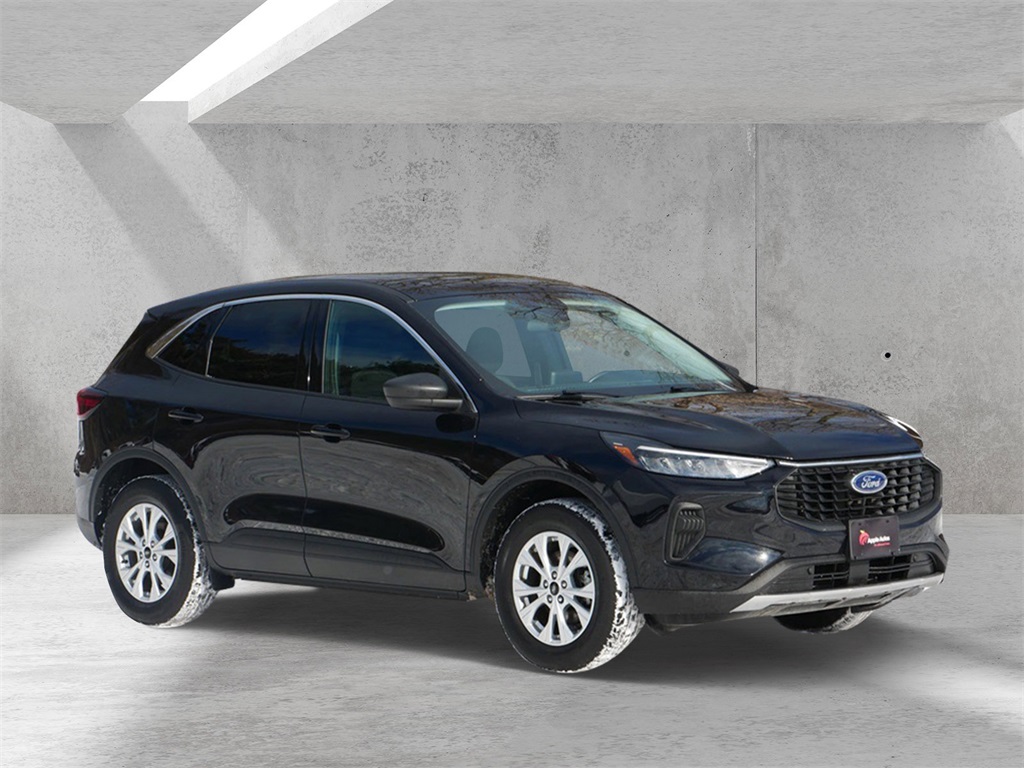 2023 Ford Escape Active's photo