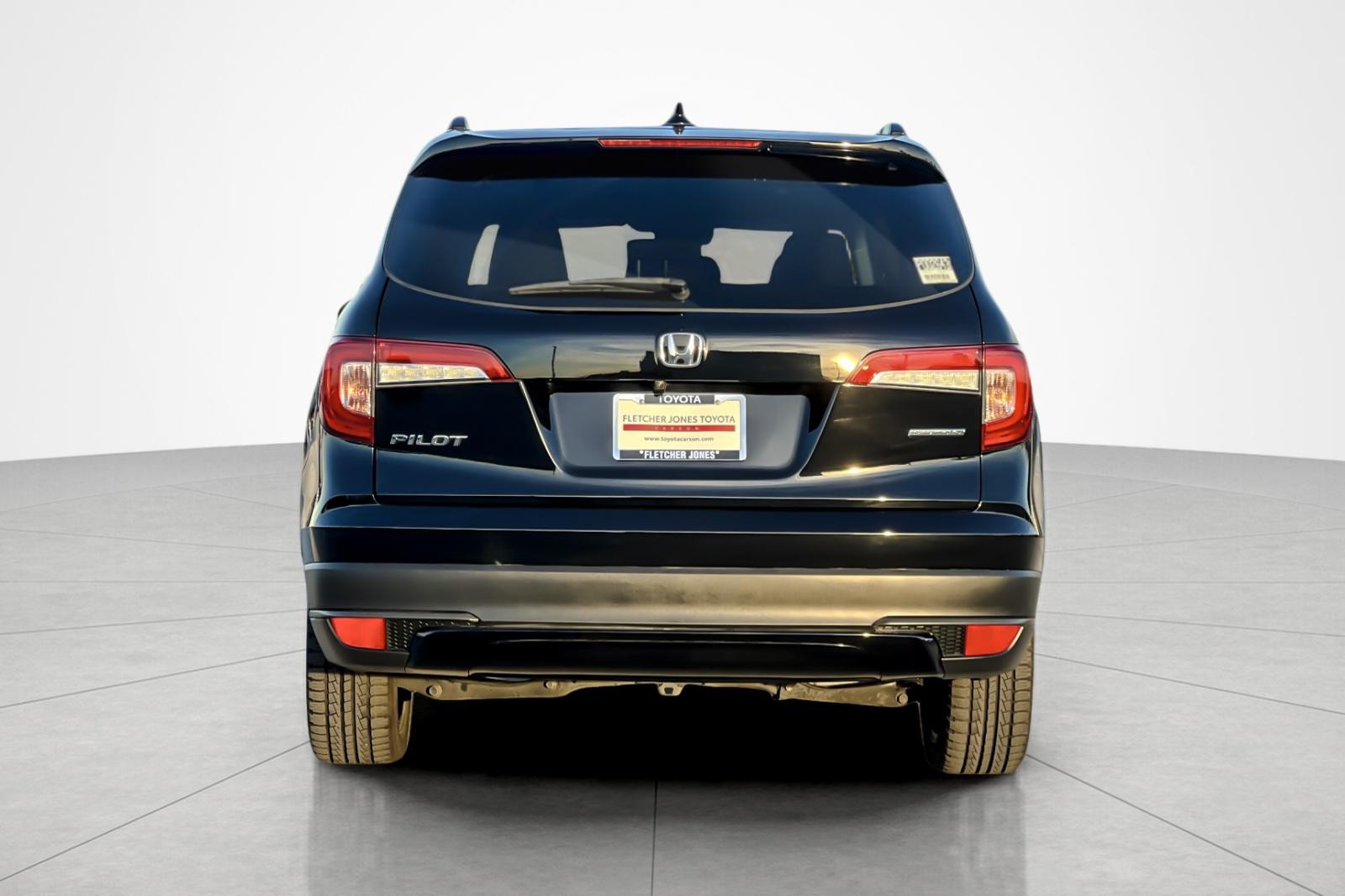 2021 Honda Pilot Special Edition photo 3