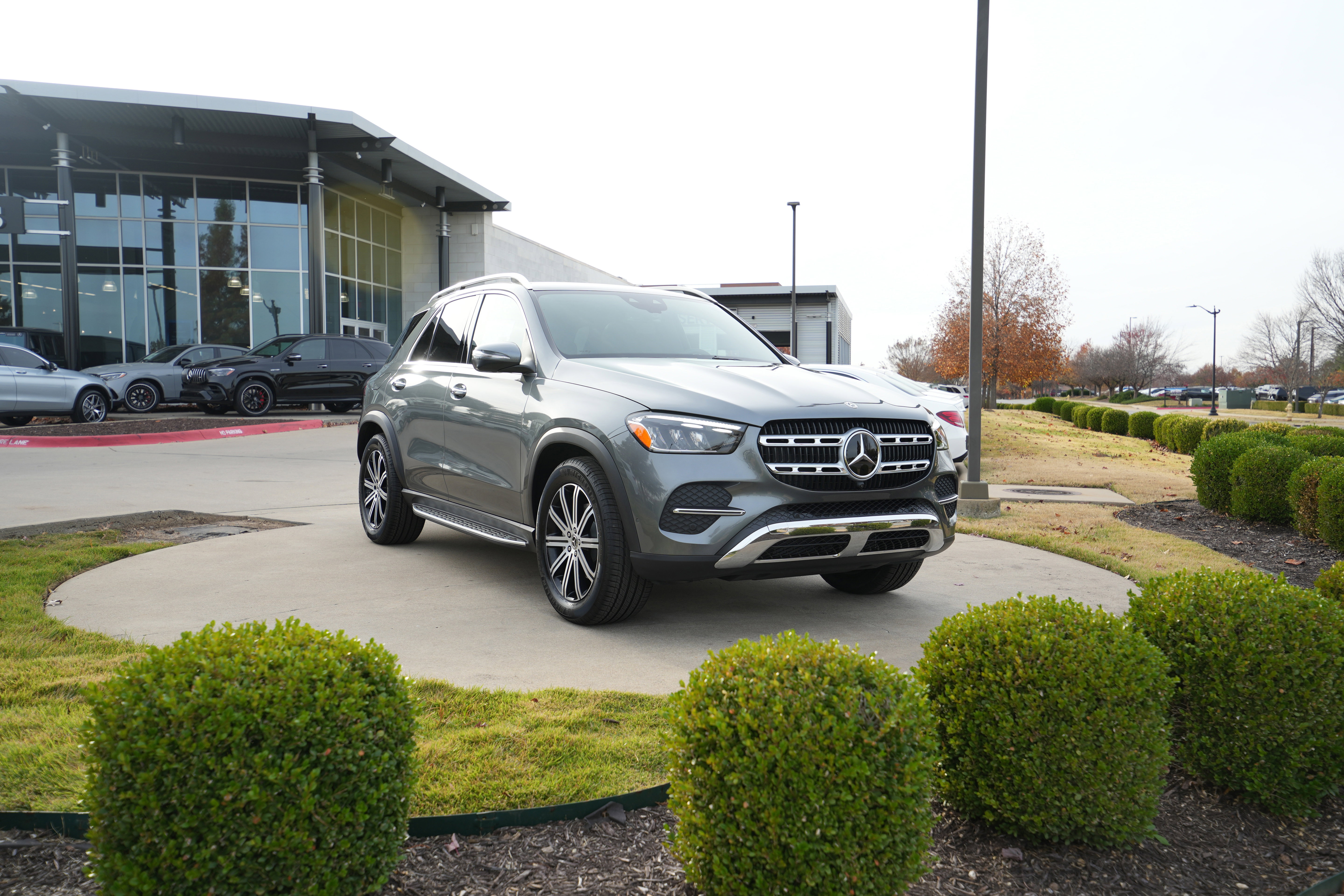 2026 Mercedes-Benz GLE GLE350's photo