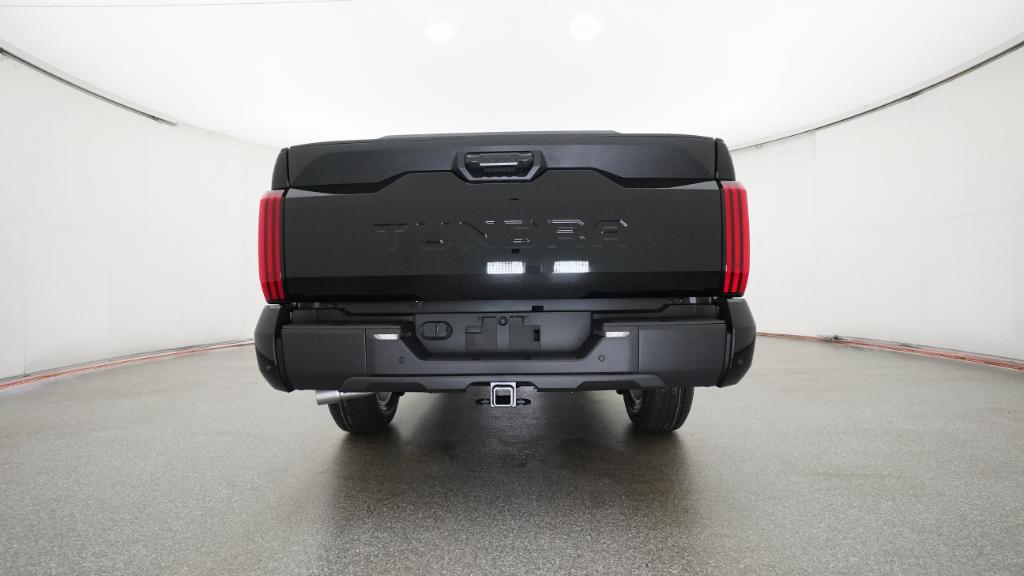 2026 Toyota Tundra SR5 CrewMax photo 17