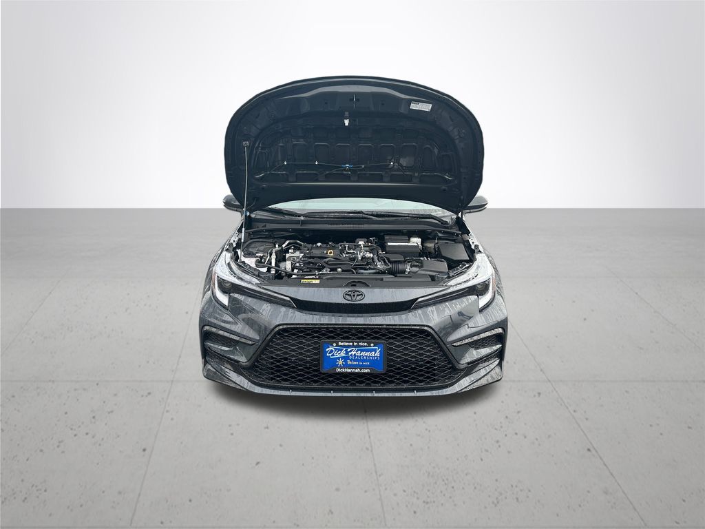 2025 Toyota Corolla SE photo 4