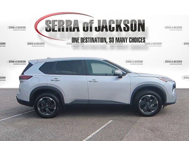 2024 Nissan Rogue SV photo 9