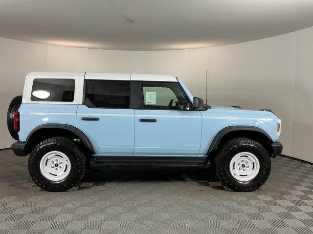2025 Ford Bronco Heritage First Edition photo 3