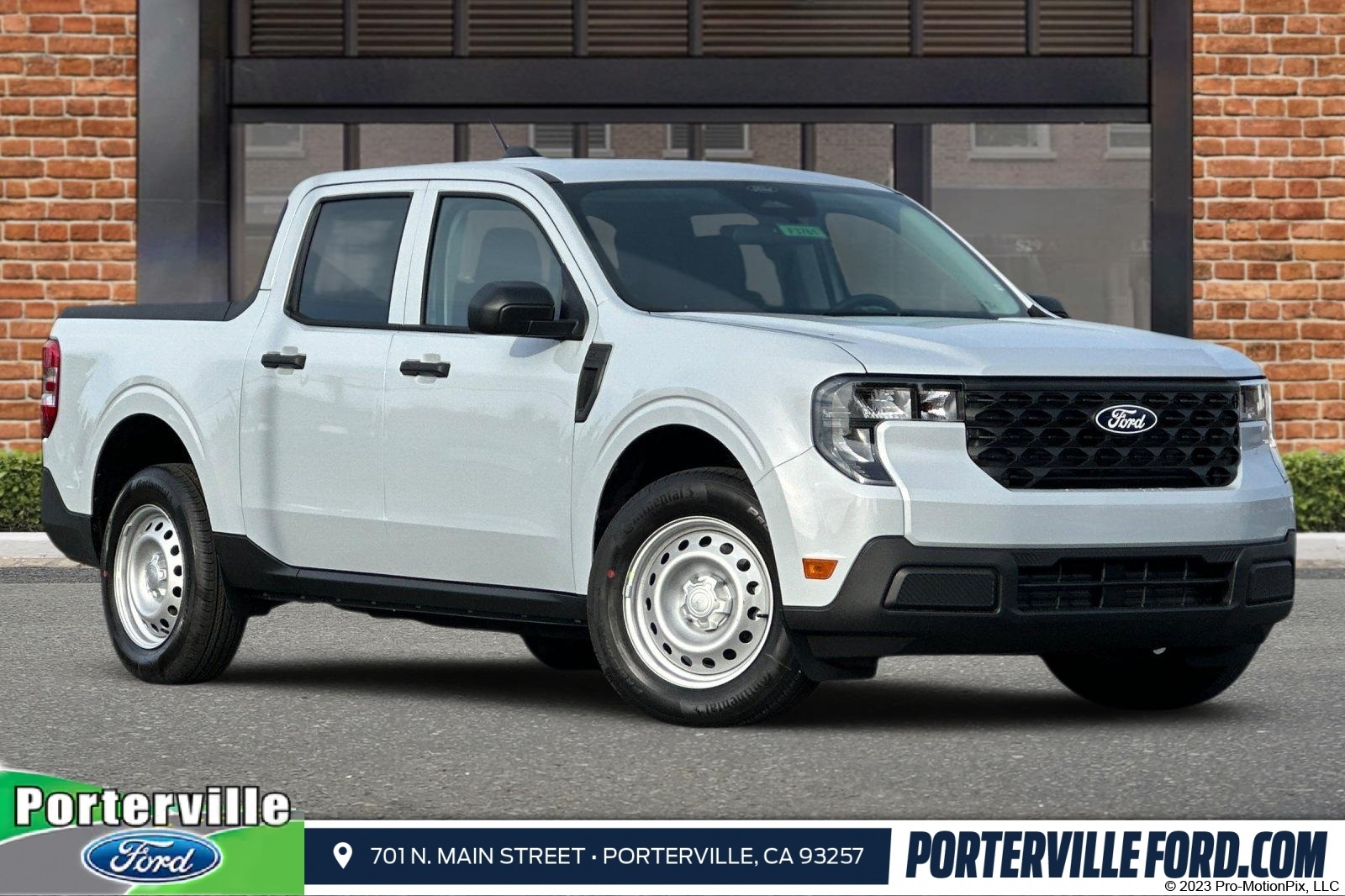 2026 Ford Maverick XL's photo