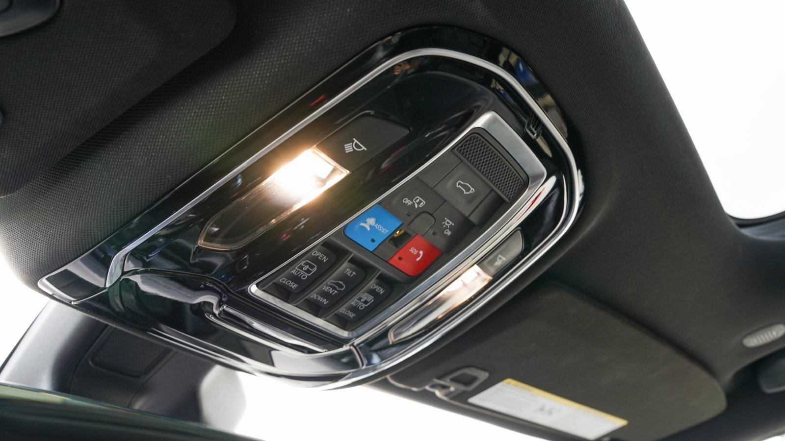 2022 Jeep Grand Cherokee Overland photo 29