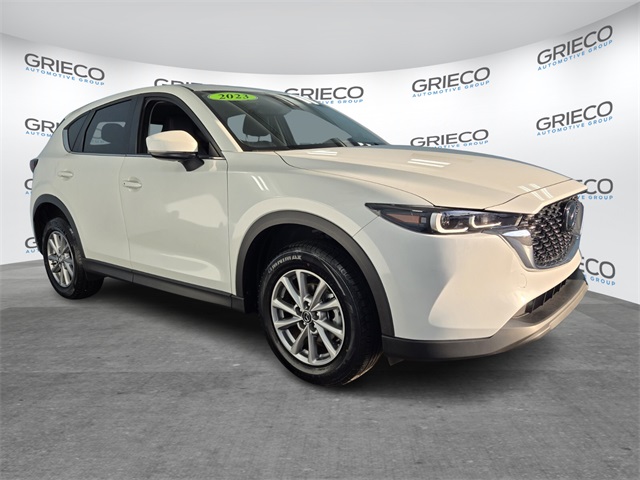 2023 Mazda CX-5 S Preferred package's photo