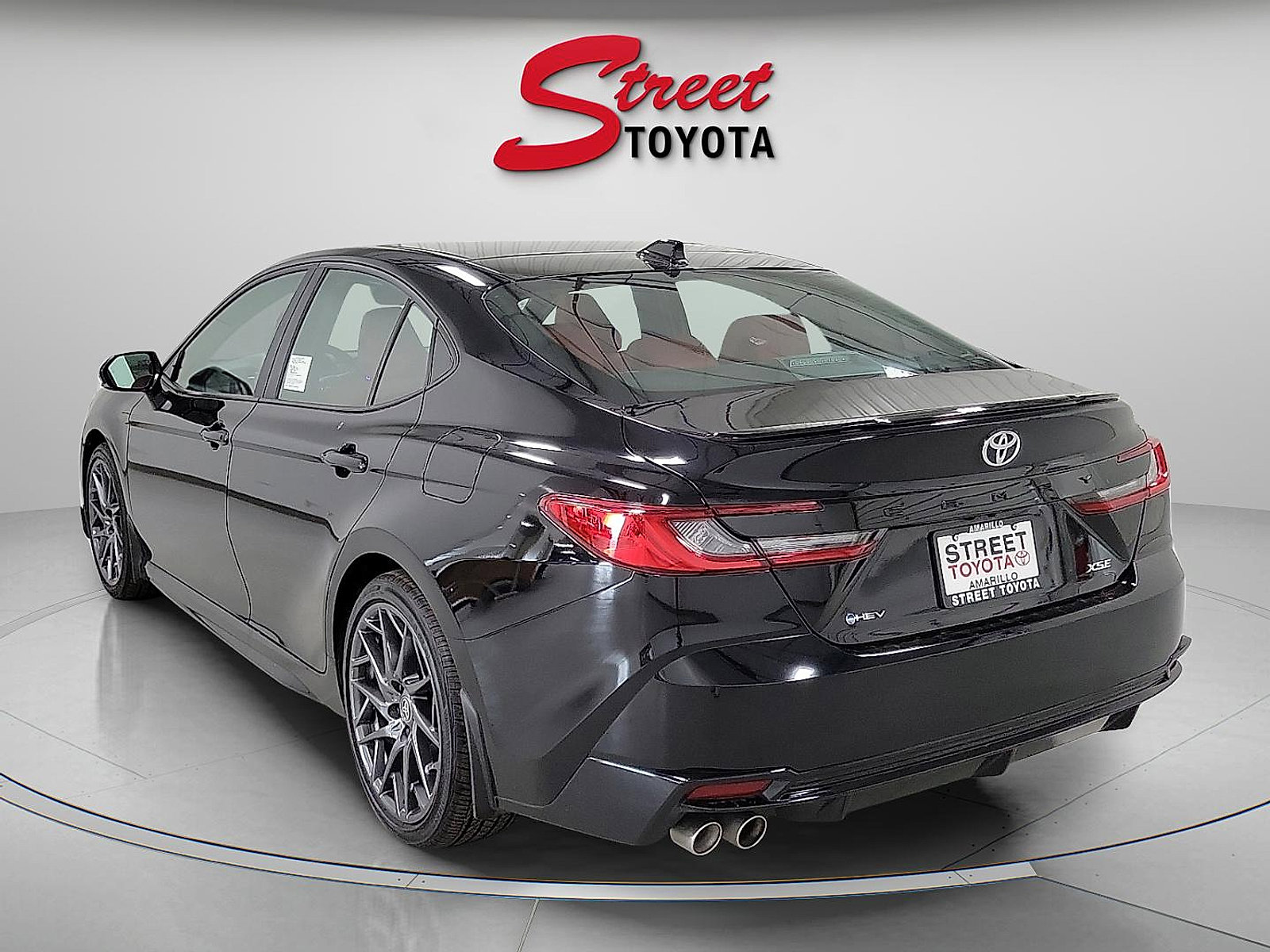 2025 Toyota Camry XSE photo 2