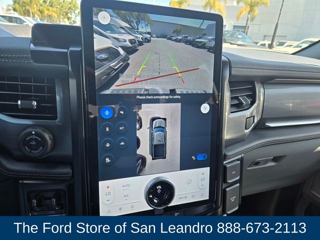 2025 Ford F-150 Lightning photo 19