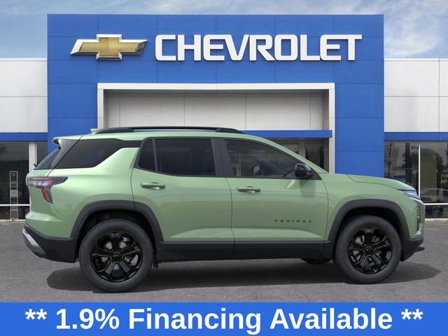 2026 Chevrolet Equinox LT photo 2